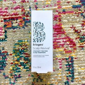 Briogeo Scalp Revival Charcoal + Tea Tree Scalp Threatment